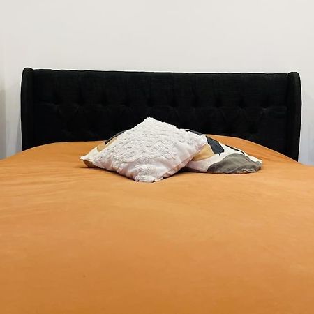 5 Min Airport Aeroport - Shuttle Navette - Parking Apartamento Bonlier Exterior foto