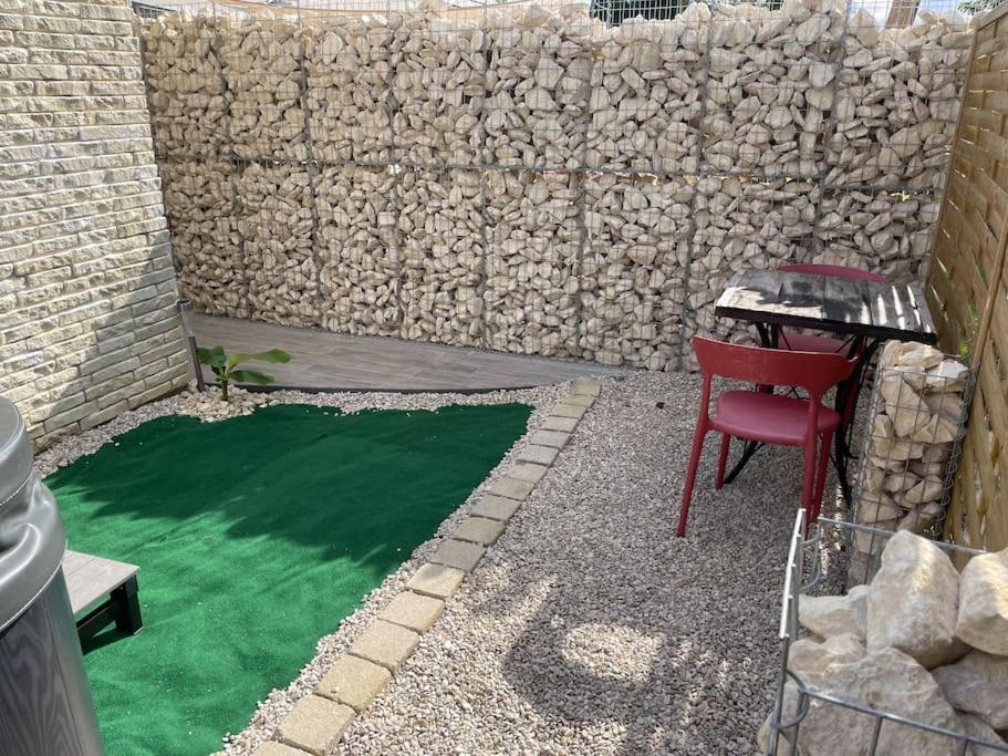 5 Min Airport Aeroport - Shuttle Navette - Parking Apartamento Bonlier Exterior foto